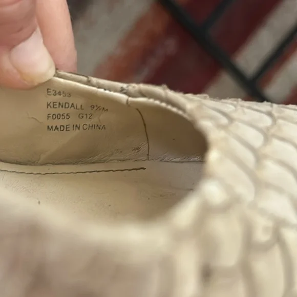 Calvin Klein Heels - Picture 4 of 6